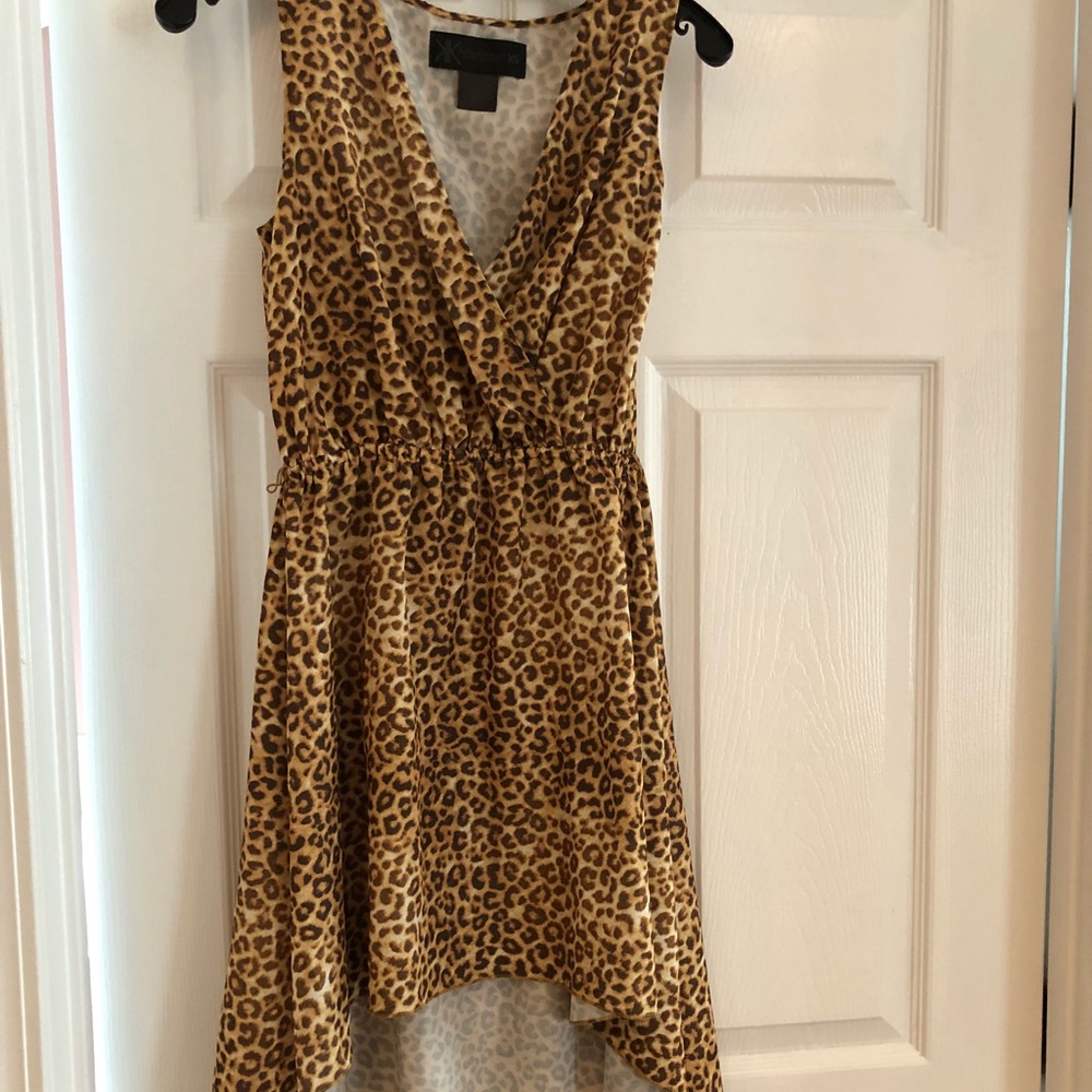 Dress - Picture 3 of 3